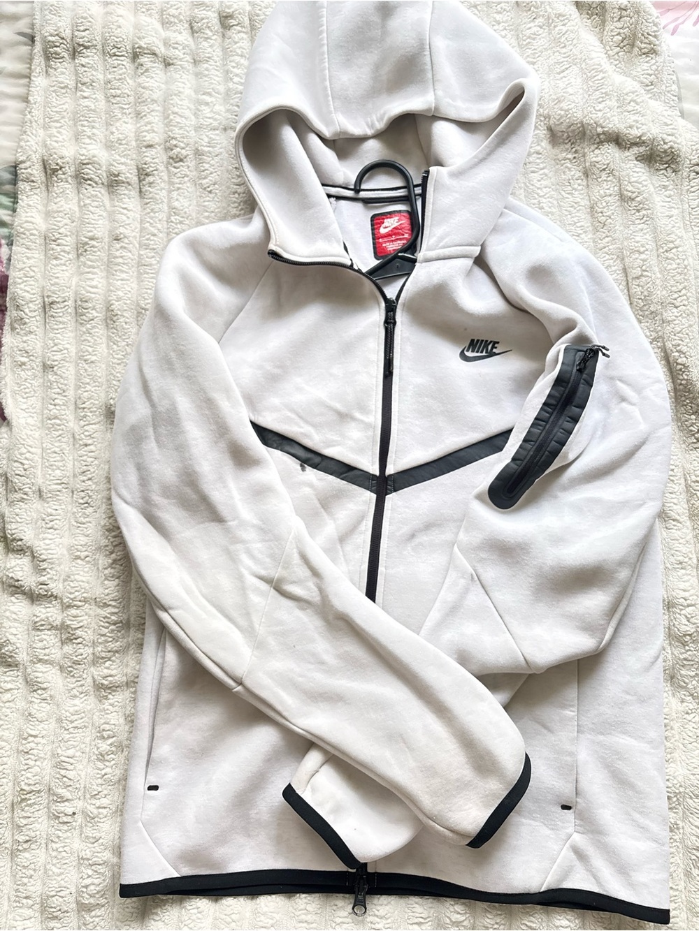 Men’s Nike White Tech hoodie